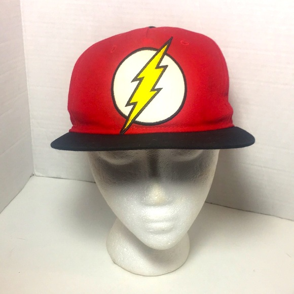 DC Comics Flash SnapBack hat - Picture 1 of 3
